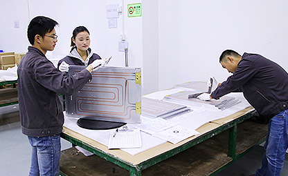 擁有專(zhuān)業(yè)研發(fā)團(tuán)隊(duì) 能為客戶量身打造 擁有專(zhuān)業(yè)研發(fā)團(tuán)隊(duì) 能為客戶量身打造